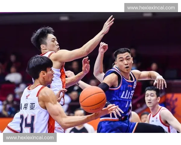 紧逼夹防战术的理论与实践:提升防守效率与应对多变进攻体系的策略解析 紧逼夹防战术的理论与实践:提升防守效率与应对多变进攻体系的策略解析